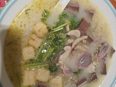 藤椒老鸭粉丝汤-小杨生煎(宝山花园城店)