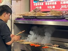 -清真·玛丽亚新疆菜主题餐厅(浙江中路店)