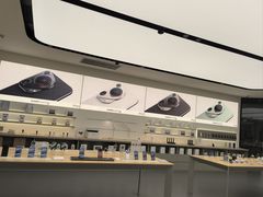 -华为授权体验店(中山公园来福士)