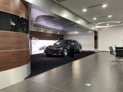 -杭州中升之星奔驰4S店(滨江店)