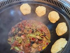 -哈尔滨烧烤·山河村铁锅炖(交大店)