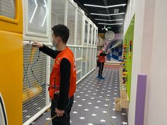 -新百广场(地铁站)