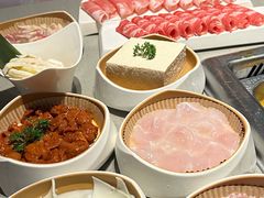 -海底捞火锅(珠影星光城夜宵主题店)