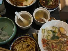 -金色印象·4K影院式足体养生(杨家坪西郊店)