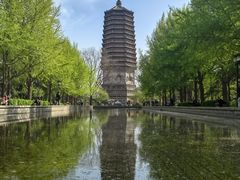 -玲珑塔公园