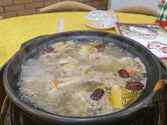 -濠轩阁特色生蚝火锅(水湾路店)