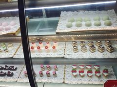 -新艺自助美食城(中山路店)