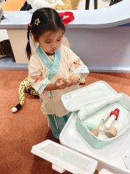 -奈尔宝家庭中心·亲子早教·派对餐厅(北京东坝万达店)