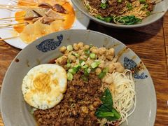 -丁丁猫重庆小面(徐州路店)