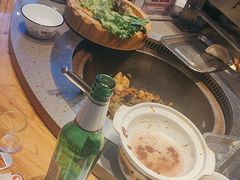 -山河屯铁锅炖·非遗东北菜(南山店)