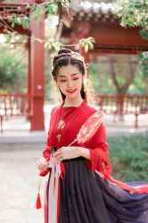 -三河市薇拉风情婚纱摄影店