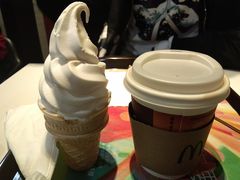 -麦当劳(卫星广场店)