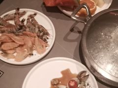-黑金·寻焰自助百汇·烤肉·火锅(中街店)