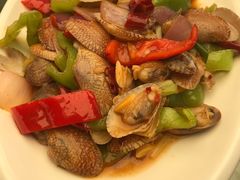 -四川小胡子海鲜(丁村万人海鲜广场店)