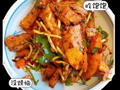 -包整·丝娃娃(一览甲秀楼风景店)