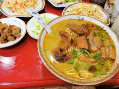 -金杨拉面王小吃面馆·牛三宝面·红烧牛肉粉
