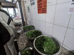 -正宗杨记普洱酸醋米线(总店)