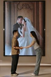 -乐派诗婚纱摄影