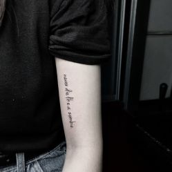 -明星刺青·洗纹身