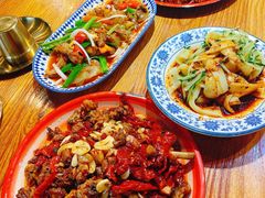 -柴窝堡22号辣子鸡·传承新疆菜