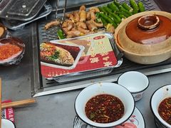 -老号李小肠·特色烧烤园(航天路店)