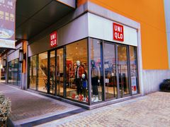 -优衣库(上海金桥国际商业广场店)