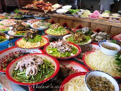 -闯关东东北农家菜(崂山石老人店)