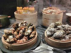 -雍容荟帝王蟹活龙虾展台自助(IFS黑金店)