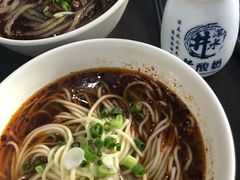 -秦云老太婆摊摊面(磁器口店)