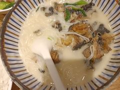 -鲜越鲜鱼粉(财富购物中心店)