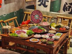 -周小明火锅(黑金冠社区店)