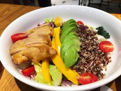 牛油果鸡肉芒果沙拉-乐凯撒披萨(正佳广场店)