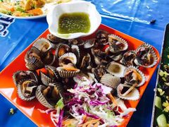 -Thiw Soen Seafood Restaurant