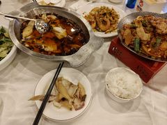 -鑫巴蜀小镇 · 水煮鱼专研店(玉桥店)