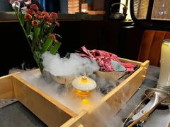 -铭牛烧肉·和牛海鲜自助(高新月牙湖店)