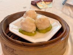 白雪花枝虾球-太子园林酒家