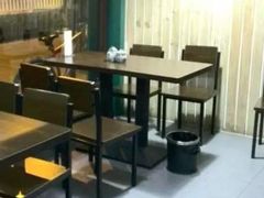 -内蒙焖面大盆骨餐馆(山大路店)