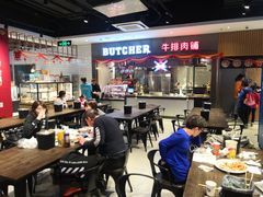 大堂-盒马鲜生(红莲店)