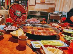 -周小明火锅(黑金冠社区店)