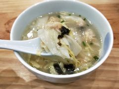 蟹粉小馄饨-聚成源(芦庄店)