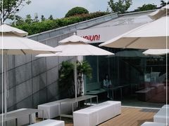 -UNI UNI(环亚凯瑟琳店)