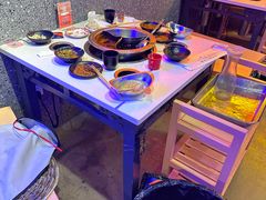 -钢管厂五区小郡肝串串香火锅(人民广场店)