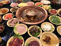 -巴隆门重庆老火锅(太湖路店)