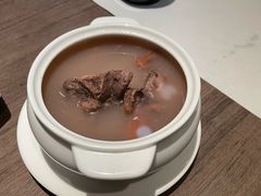 每日例汤-港丽餐厅(来福士店)