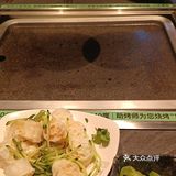 非常适合家人朋友一起聚餐，环境干净整，服务