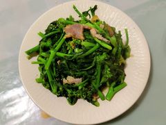-梁子湖东篱老屋生态庄园