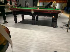 -美瑞斯特健身游泳会所(中南城店)