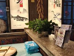 -鱼窝棚柴火铁锅炖(富山屯店)