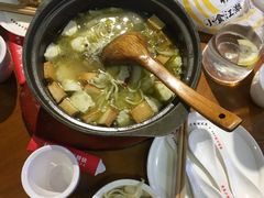 -周鱼小馆石锅酸菜鱼(活力汇店)