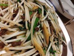 豆芽炒牛肉丝-云天楼国鼎喜宴中心(国鼎店)